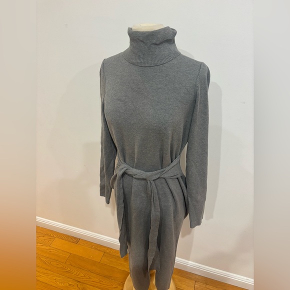 Toccin Knit Tie Front Dress, Size: L - Picture 12 of 13